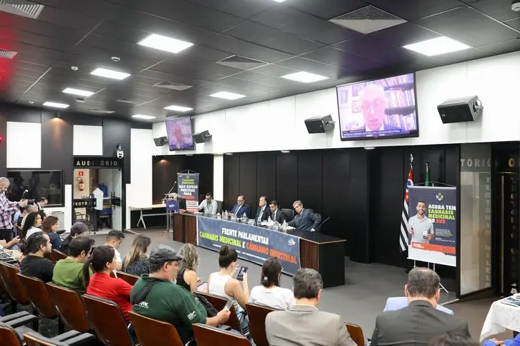 Audiência discute regulamentação do cânhamo no Brasil após decisão histórica do STJ