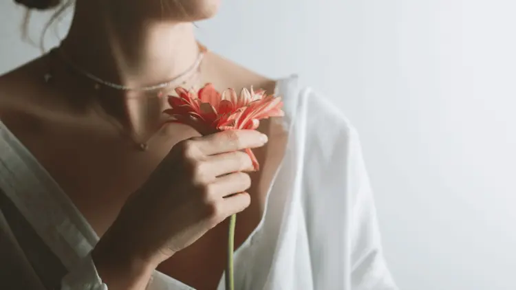 When the body calls for attention: what is still missing to know about cannabis in women's health