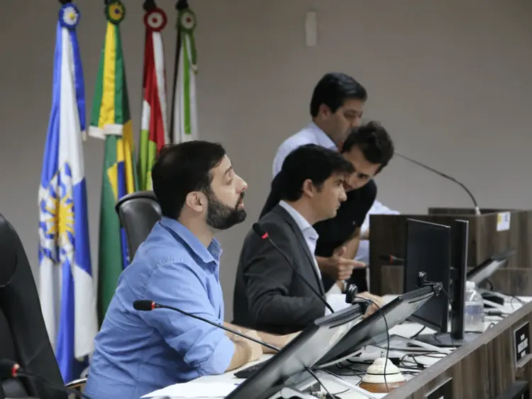 Cannabis medicinal em Balneário Camboriú: promessa de diálogo ou obstáculos à vista?  