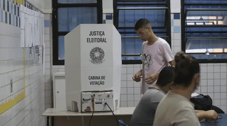 Confira alguns deputados federais e estaduais eleitos que defendem a cannabis