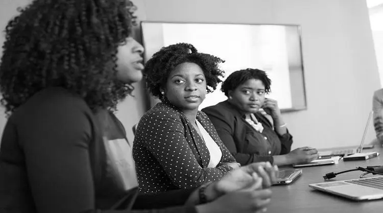 Consciência Negra: A dificuldade que negros encontram para entrar no mercado da cannabis
