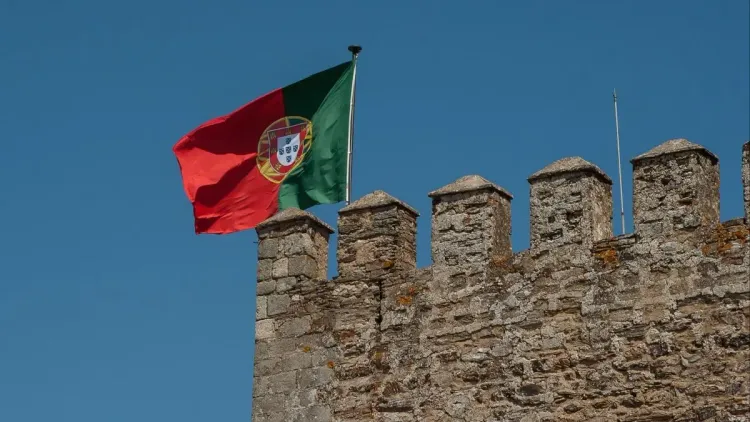 Cannabis em Portugal: CBD e pacientes viram foco de debate