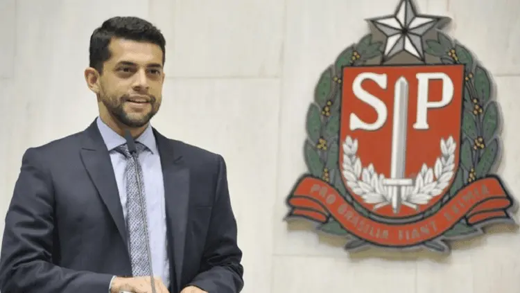 Deputado Caio França lança abaixo-assinado para pressionar governo paulista