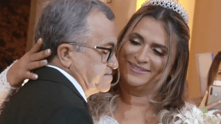 Médica transformou a própria história com o pai em missão com a cannabis