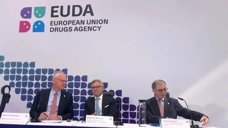 Diretor executivo da Agência Europeia de Drogas alerta para aumento de substâncias sintéticas e questiona futuro do CBD