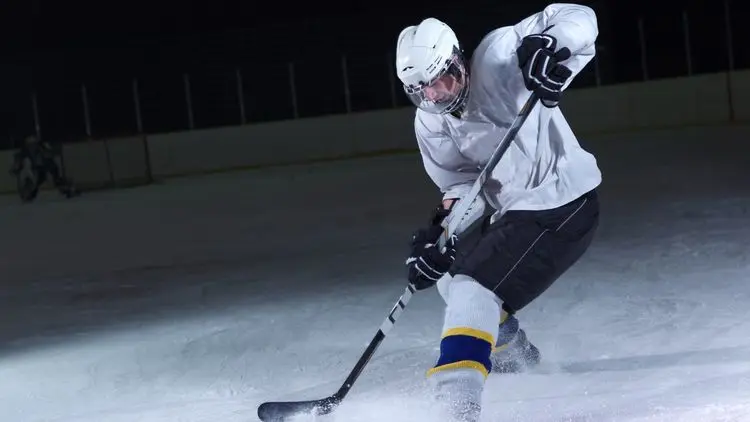 Uso de cannabis cresce entre jogadores da NHL e substitui cultura de festas