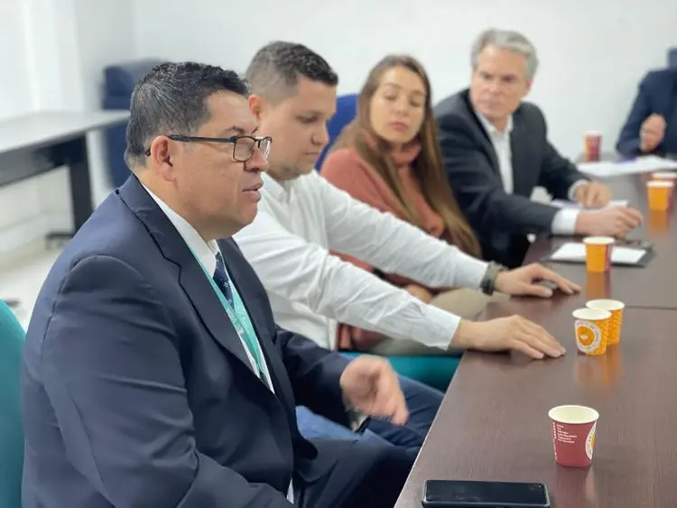Empresas buscam desburocratizar exportação de produtos de Cannabis da Colômbia para o Brasil