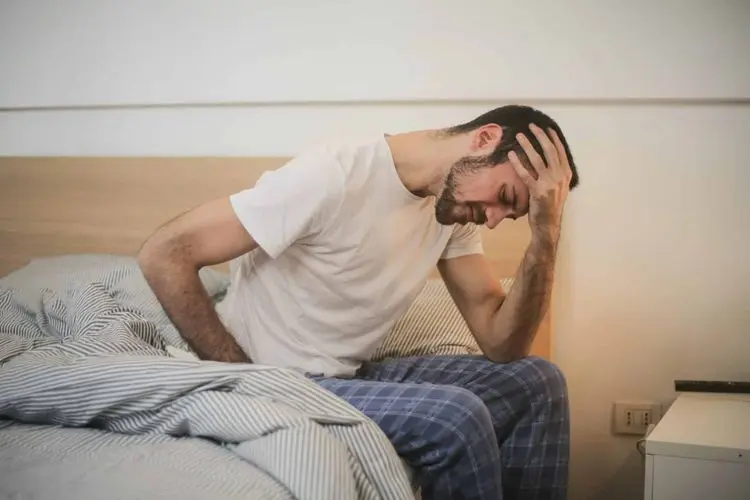Síndrome de Hiperêmese Canabinoide: o paradoxo da cannabis que causa vômitos incoercíveis