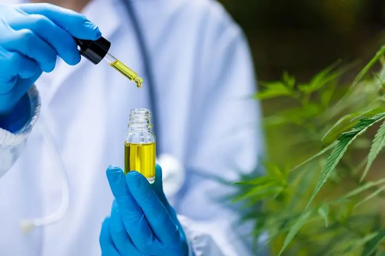 Aura Pharma lança Extrato de Cannabis e amplia linha de produtos