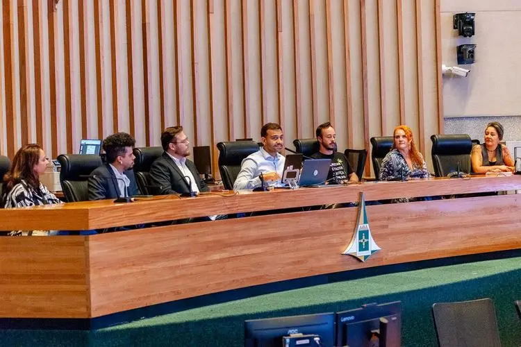 Brasília discute ampliação do acesso à cannabis medicinal para autistas
