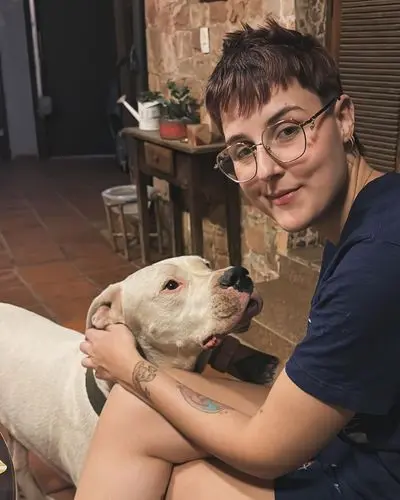 Imagem da noticia: Veterinaria con autismo y TDAH transforma su vida tras tratamiento con cannabis medicinal