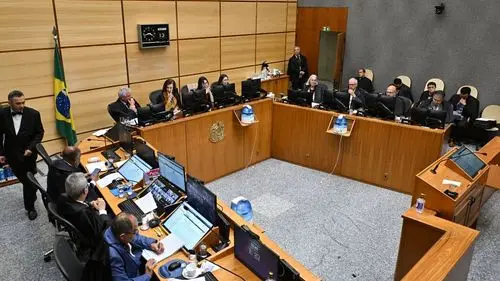 Imagem da noticia: Hoy: El STJ juzga el plazo del Gobierno y la creación de un "Sandbox Regulatório" para el cannabis
