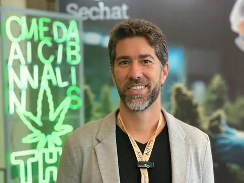 Imagem da noticia: “Medicina endocanabinoide é um compromisso com o paciente”, afirma Dr. Jimmy Fardin durante a Medical Cannabis Fair