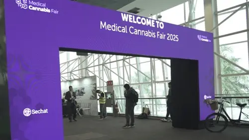 Feria científica y profesional inspira a médicos y futuros prescriptores con innovación y acogida