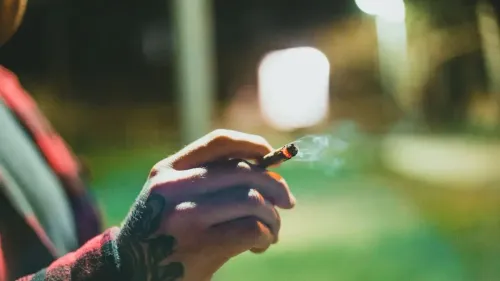 Imagem da noticia: Cannabis fumada cai após venda em farmácias na Suíça