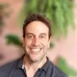Biografia do Autor André Skortzaru