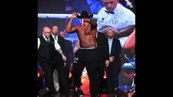 Boxeador Derek Chisora revela como a cannabis medicinal ajuda no combate à dor crônica após 50 lutas